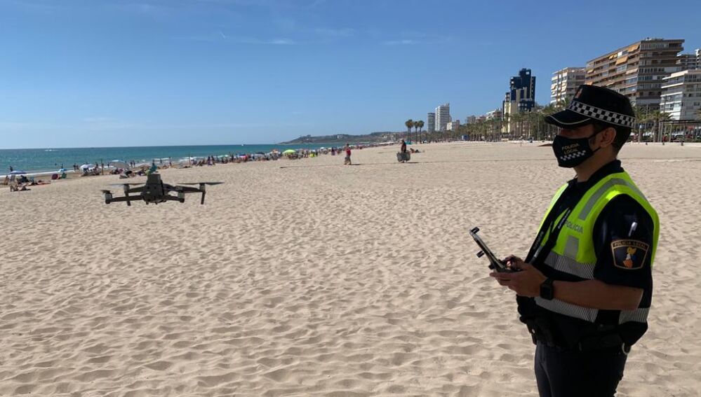 Vigilancia desde el aire con drones Vigilancia desde el aire con drones