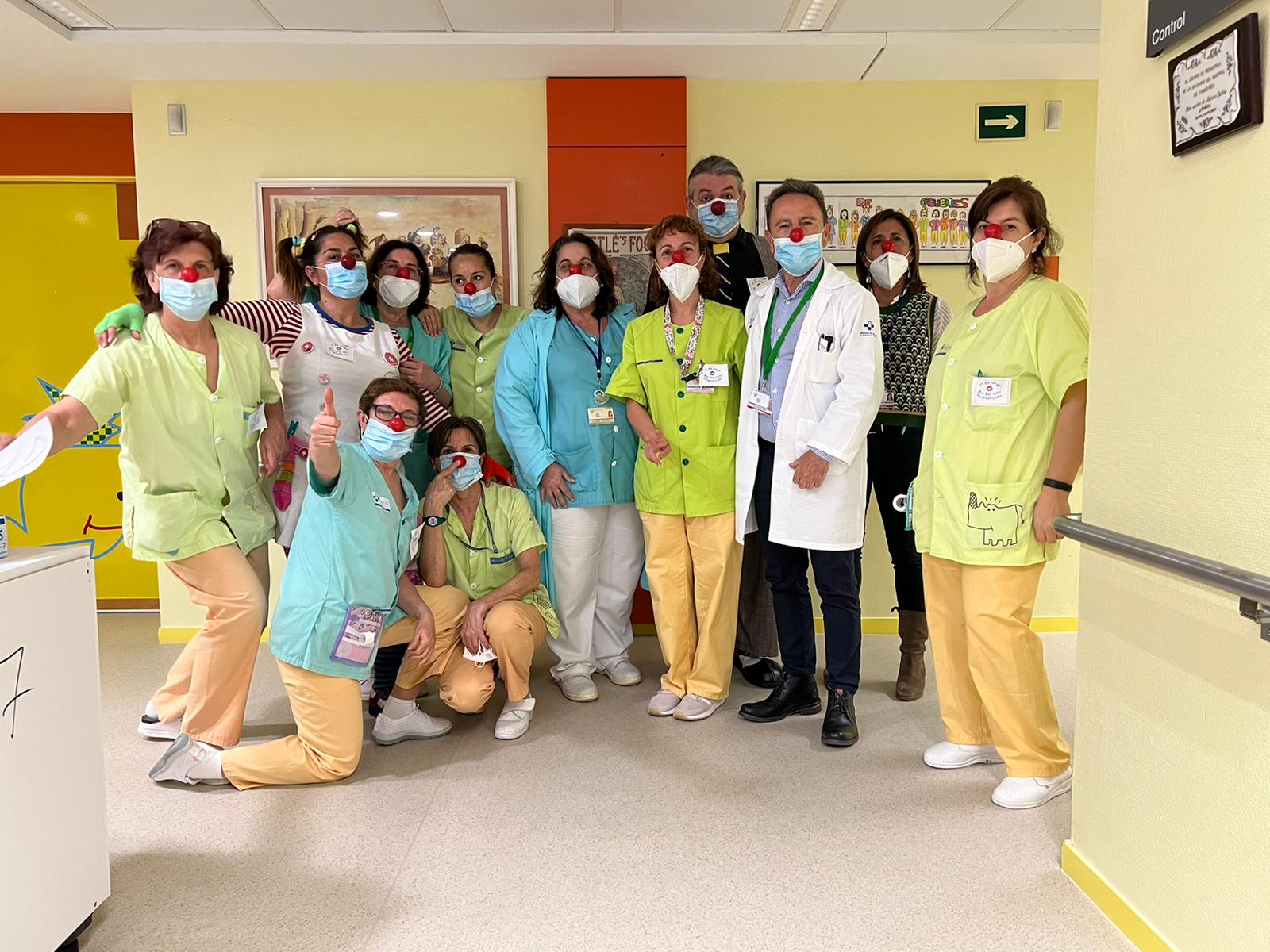 Un día para que el hospital se parezca menos a un hospital Un día para que el hospital se parezca menos a un hospital