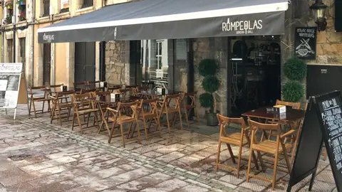 Local hostelero Restaurante El Rompeolas. The Fork