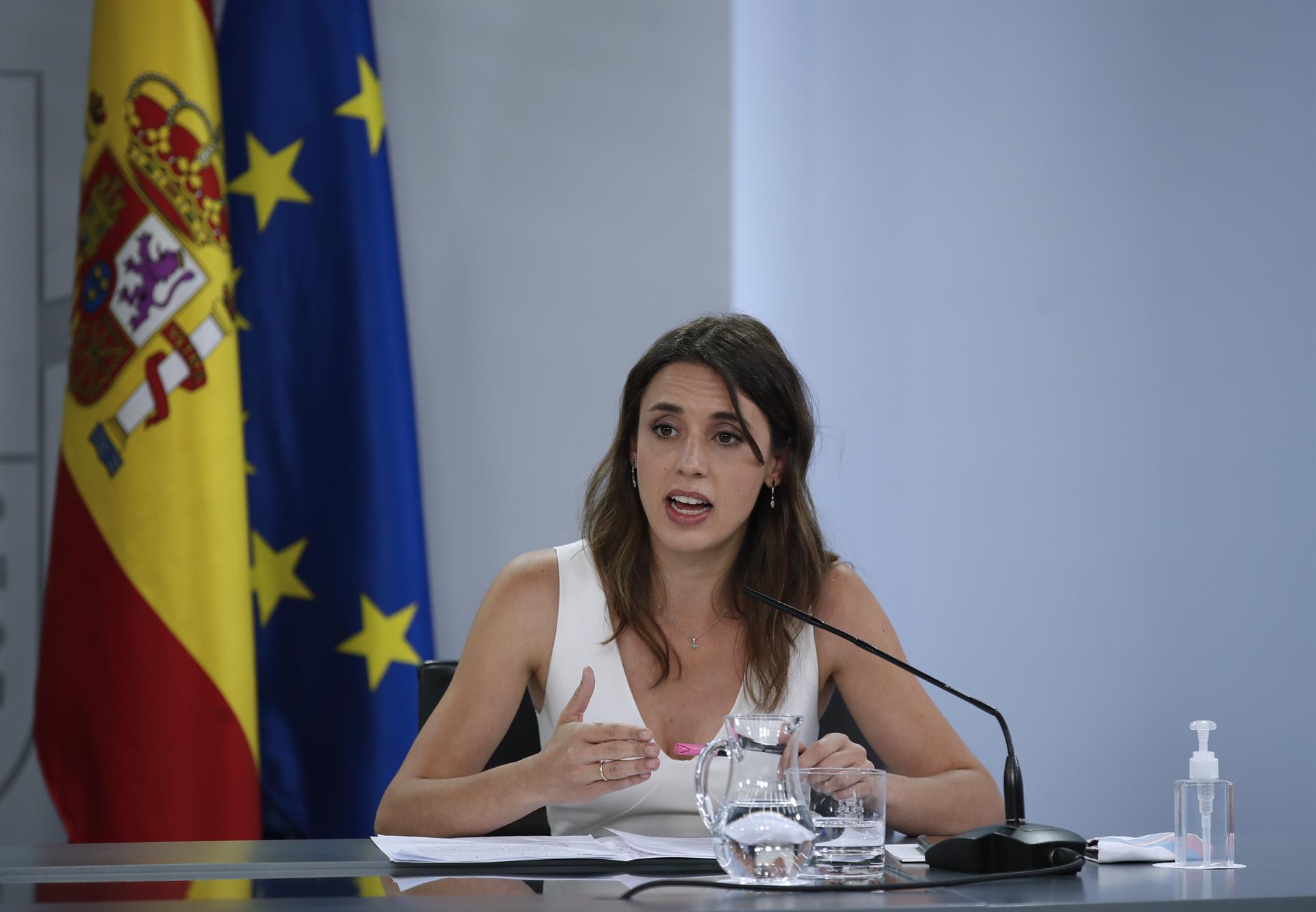 Acuerdo en el Gobierno para que la Seguridad Social cubra las bajas por reglas dolorosas Acuerdo en el Gobierno para que la Seguridad Social cubra las bajas por reglas dolorosas