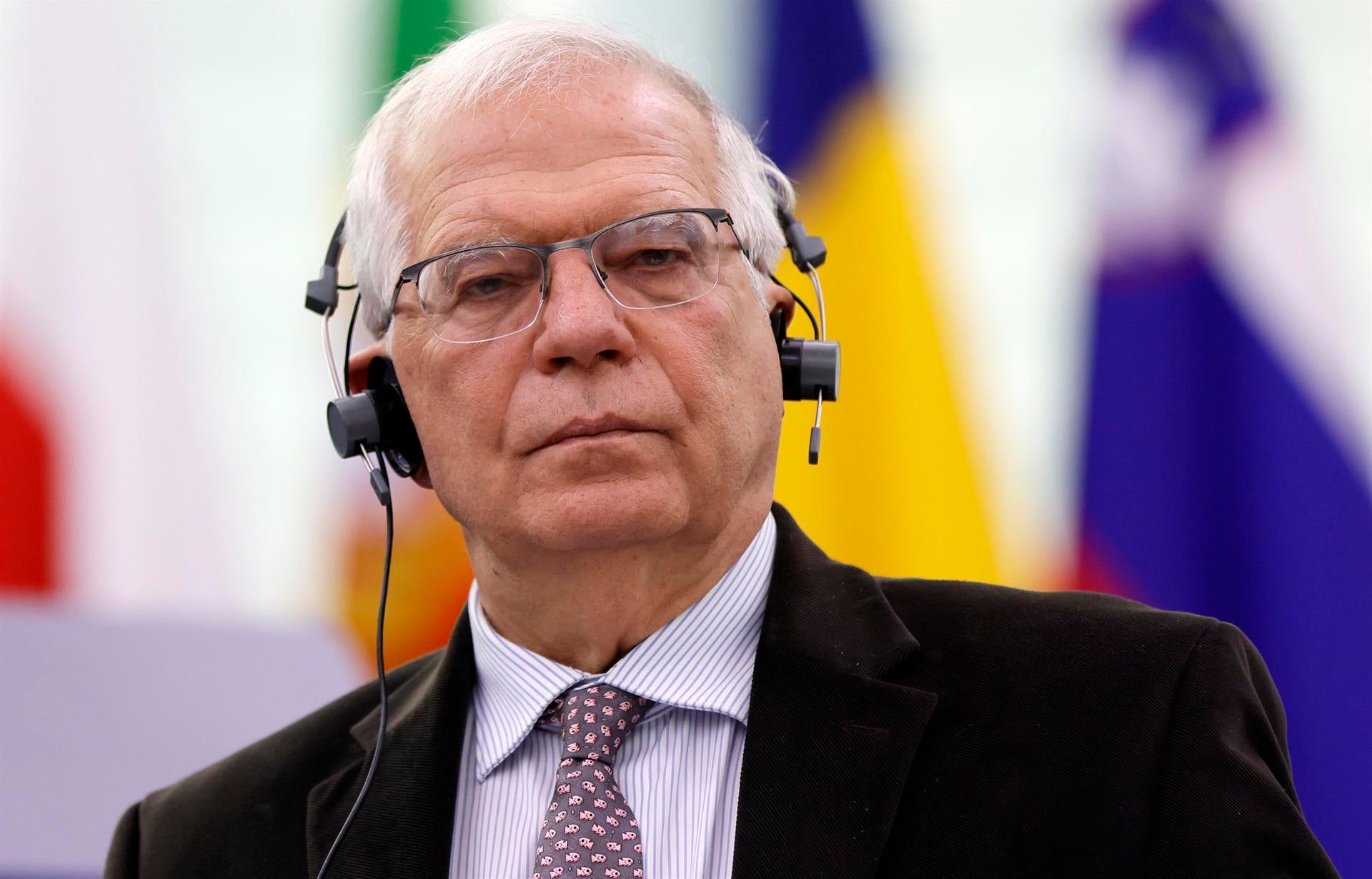 Borrell anuncia 500 millones de euros más de ayuda para reforzar a Ucrania Borrell anuncia 500 millones de euros más de ayuda para reforzar a Ucrania