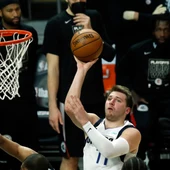 Doncic mete a Dallas en la final del Oeste Doncic mete a Dallas en la final del Oeste