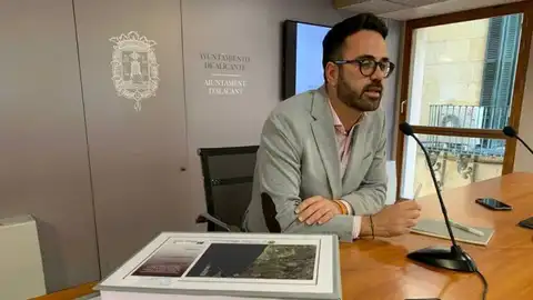 El concejal de Urbanismo, Adrián Santos Pérez El concejal de Urbanismo, Adrián Santos Pérez