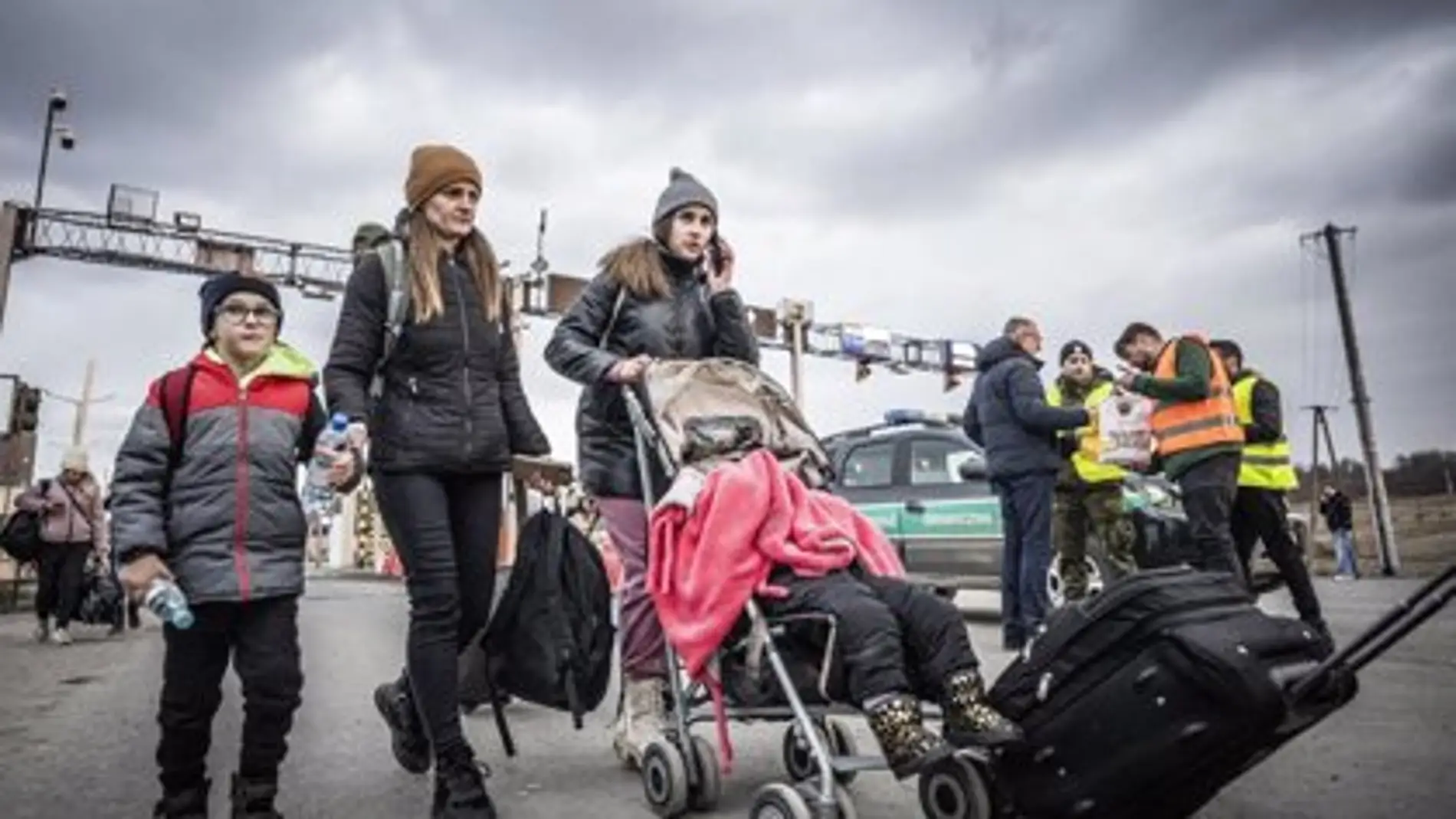 Miles de refugiados ucranianos han huido de la guerra en su país.