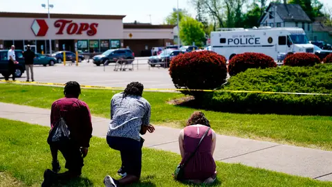 El autor de la masacre de Búfalo recibió una evaluación psicológica tras afirmar que quería realizar un tiroteo masivo Payton S. Gendron