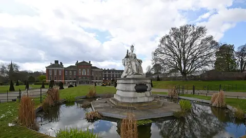 Vista del Palacio de Kensington Lugares que atraen la mala suerte | Foto: Kate Green/Getty Images