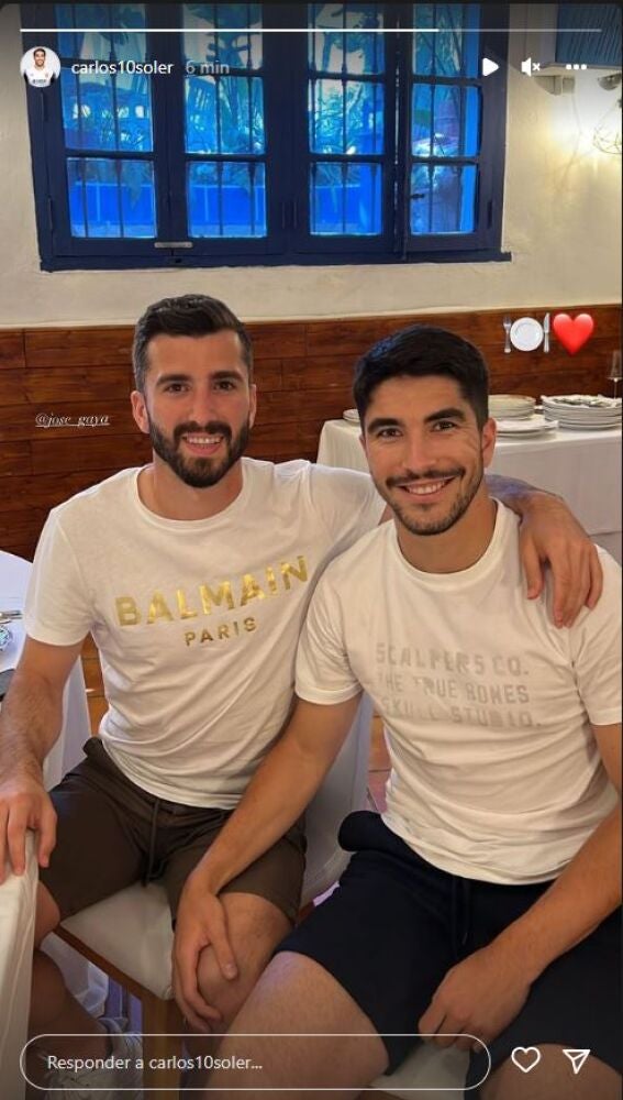 Carlos Soler junto a José Luís Gayá