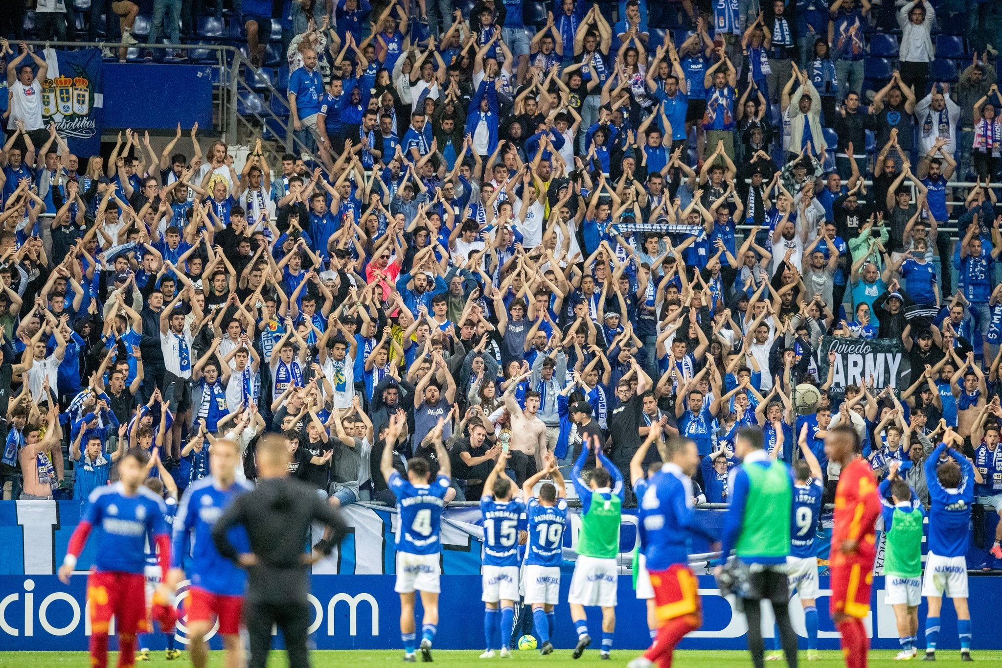 Una temporada en 90 minutos Una temporada en 90 minutos