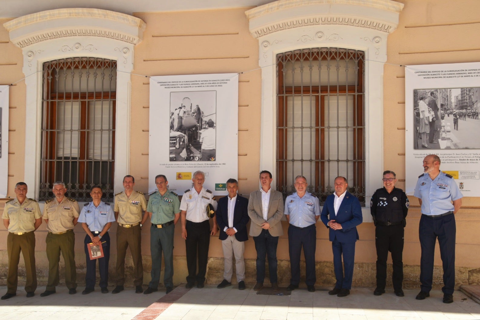 La fachada de la Diputación de Albacete, lienzo para conmemorar el centenario de su edificio La fachada de la Diputación de Albacete, lienzo para conmemorar el centenario de su edificio