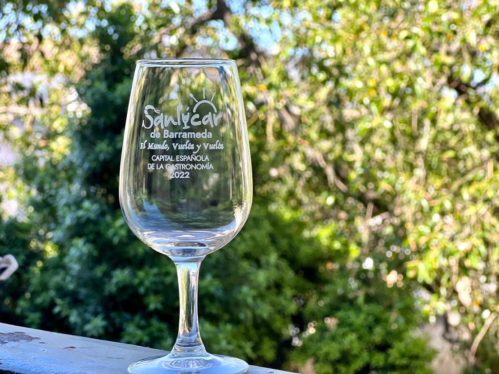 La gran noche de Sanlúcar: comienza la Feria de la Manzanilla La gran noche de Sanlúcar: comienza la Feria de la Manzanilla