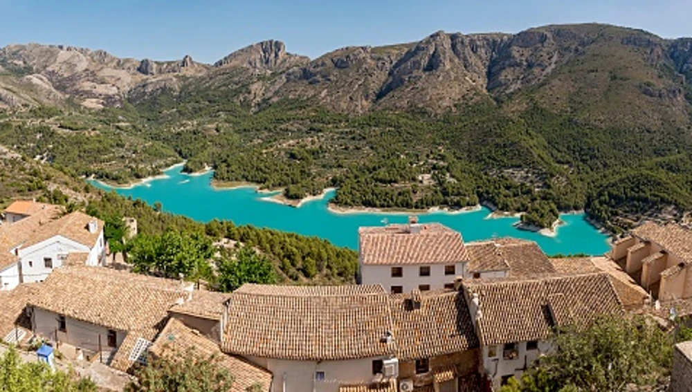 O castelo de Guadal mais O castelo de Guadal mais