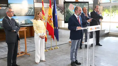 Gobierno de Aragón, Ministerio y Montepinoi han firmado el acuerdo en la antigua Universidad Laboral