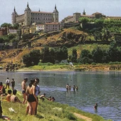 Toledanos bañándose en el Tajo Toledanos bañándose en el Tajo