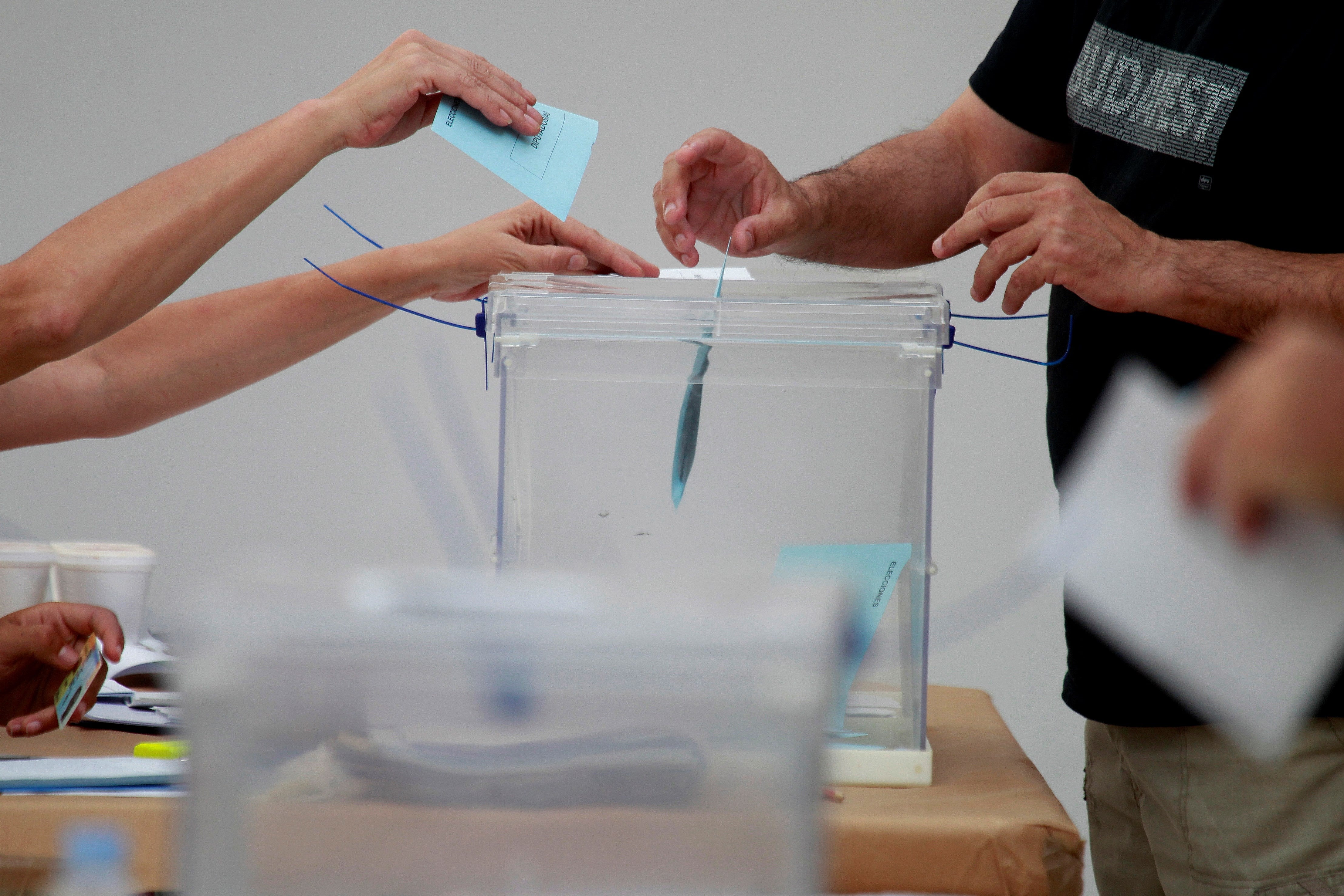 Se amplía el plazo: el último día para votar por correo en las elecciones de Andalucía Se amplía el plazo: el último día para votar por correo en las elecciones de Andalucía