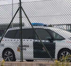 Esta es la explicación del vídeo viral del coche de cartón de la Guardia Civil | Foto: EFE Esta es la explicación del vídeo viral del coche de cartón de la Guardia Civil | Foto: EFE