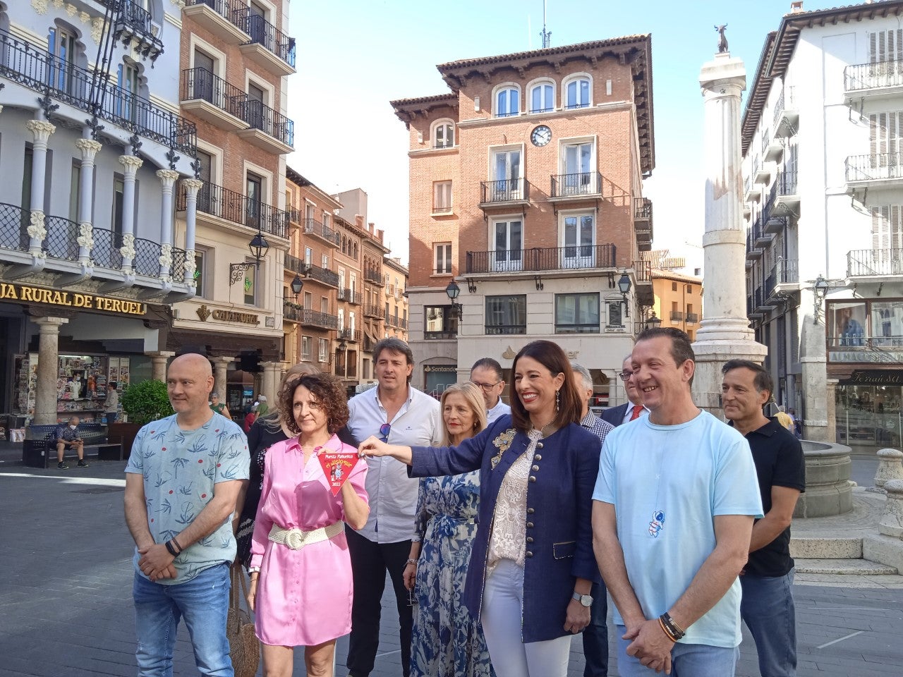 María Domingo y Belén Martínez pondrán el pañuelico María Domingo y Belén Martínez pondrán el pañuelico
