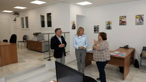 El Ayuntamiento abre la Oficina de Atención a Comerciantes y Hosteleros del Casco Antiguo El Ayuntamiento abre la Oficina de Atención a Comerciantes y Hosteleros del Casco Antiguo