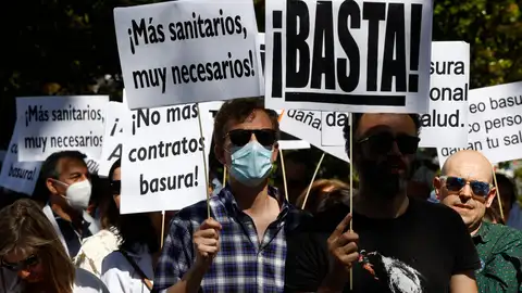 Médicos asistentes a la huelga en la Comunidad de Madrid contra la temporalidad