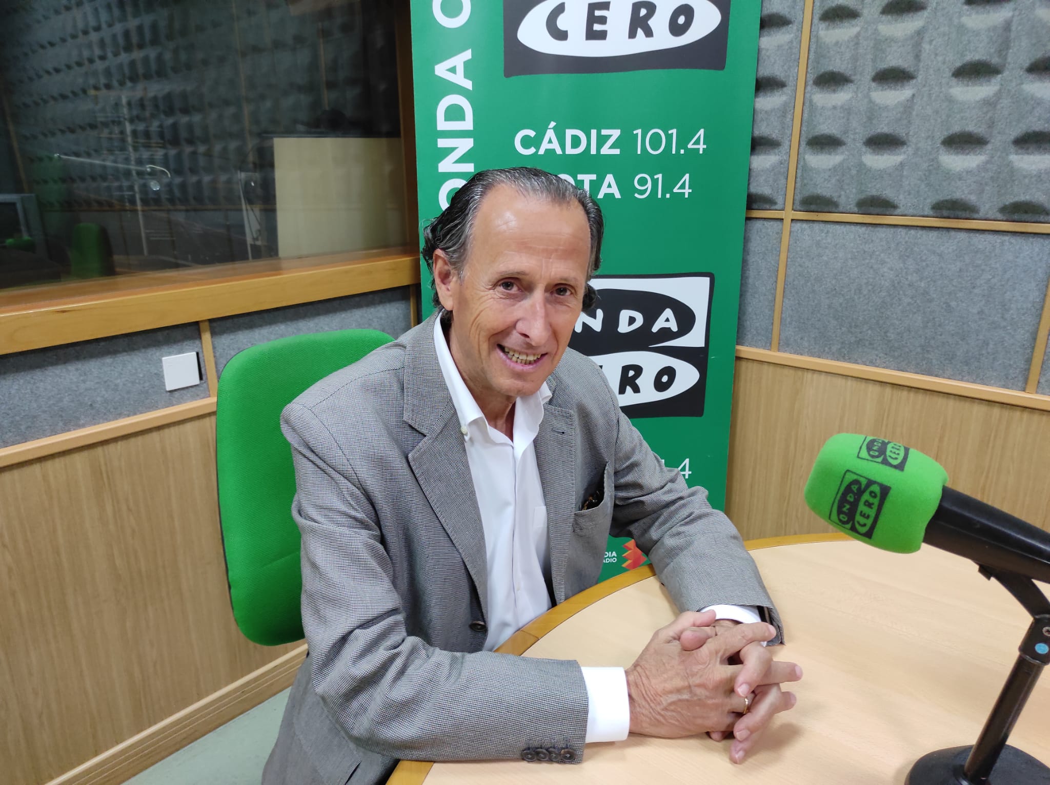 Román destaca la fuerza industrial y empresarial de Chiclana en la Bahía: "Ya hay que olvidar la pandemia en términos económicos" Román destaca la fuerza industrial y empresarial de Chiclana en la Bahía: "Ya hay que olvidar la pandemia en términos económicos"