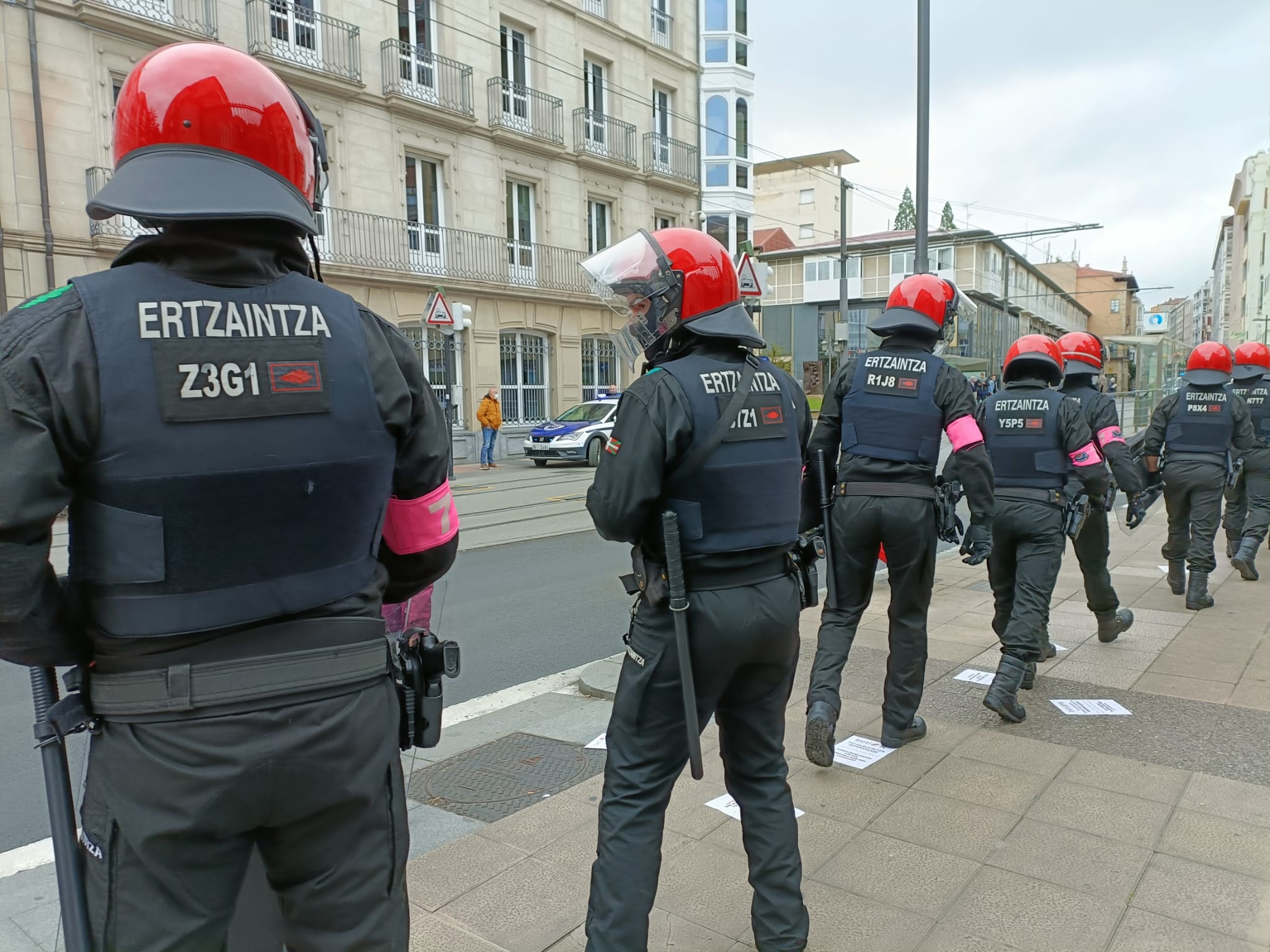 Gobierno vaco y mayoría sindical pactan mejoras para la Ertzaintza Gobierno vaco y mayoría sindical pactan mejoras para la Ertzaintza