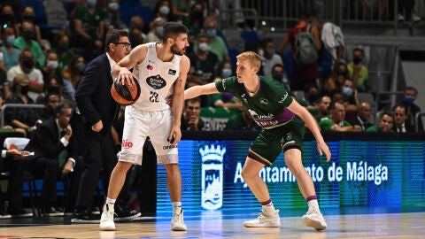 Alberto D&iacute;az en partido