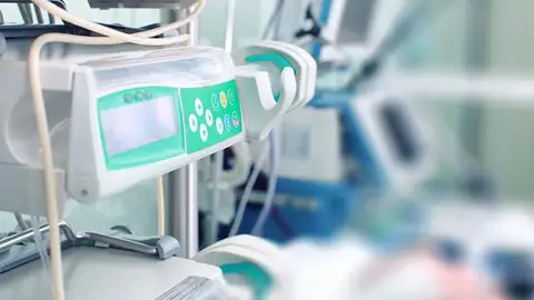 Los profesionales sanitarios reivindican que se reconozcan sus derechos en este día hospital