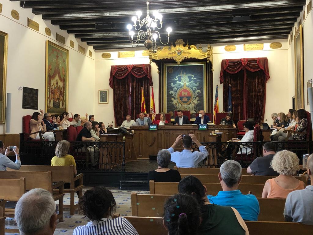 El pleno del Ayuntamiento de Elche rechaza crear Medicina en la Universidad de Alicante, pese a la posición favorable del PSOE El pleno del Ayuntamiento de Elche rechaza crear Medicina en la Universidad de Alicante, pese a la posición favorable del PSOE