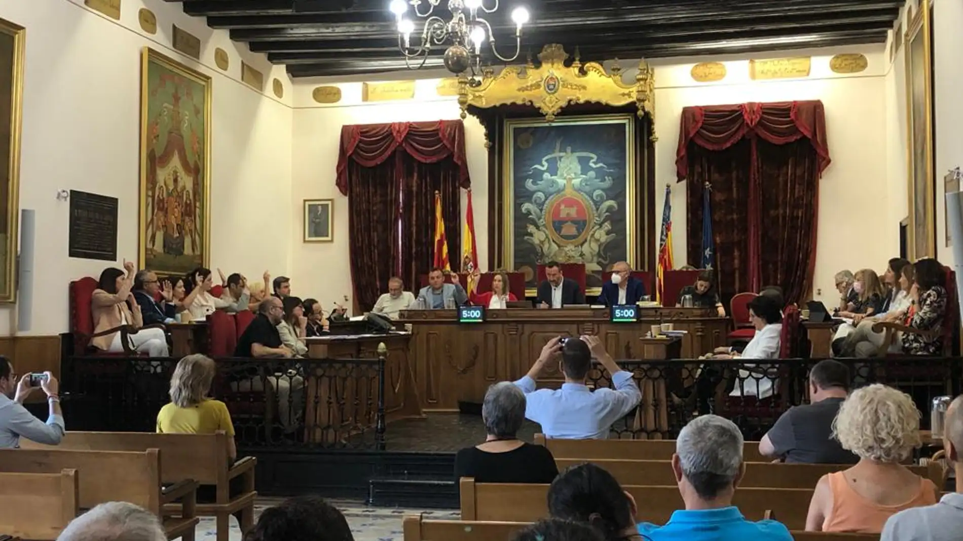 Pleno municipal del Ayuntamiento de Elche.