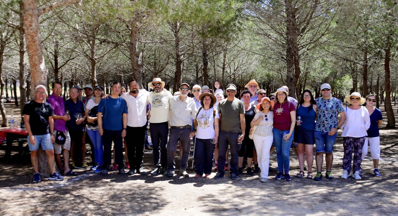 La ruta interpretativa de los viñedos de La Mata un reducto de la tradición milenaria meditarránea La ruta interpretativa de los viñedos de La Mata un reducto de la tradición milenaria meditarránea