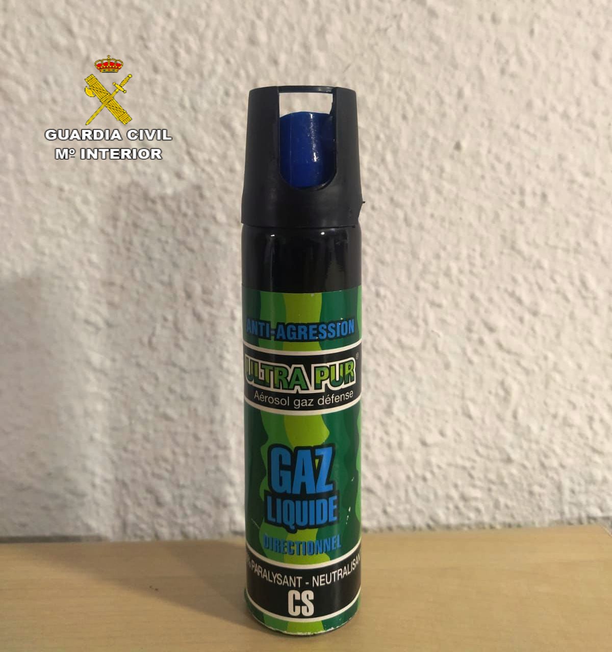 Detenido tras robar y rociar un spray anti-agresión a su víctima en Vinaròs Detenido tras robar y rociar un spray anti-agresión a su víctima en Vinaròs