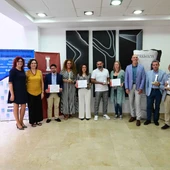 Equipo de GEN recogiendo el premio Equipo de GEN recogiendo el premio
