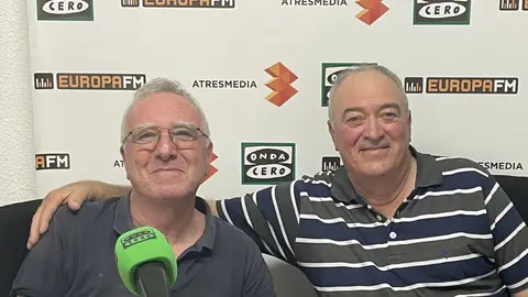 José Baidal y Estanislao García son dos de los 'maestros' de l'escoleta festera. José Baidal y Estanislao García son dos de los 'maestros' de l'escoleta festera.