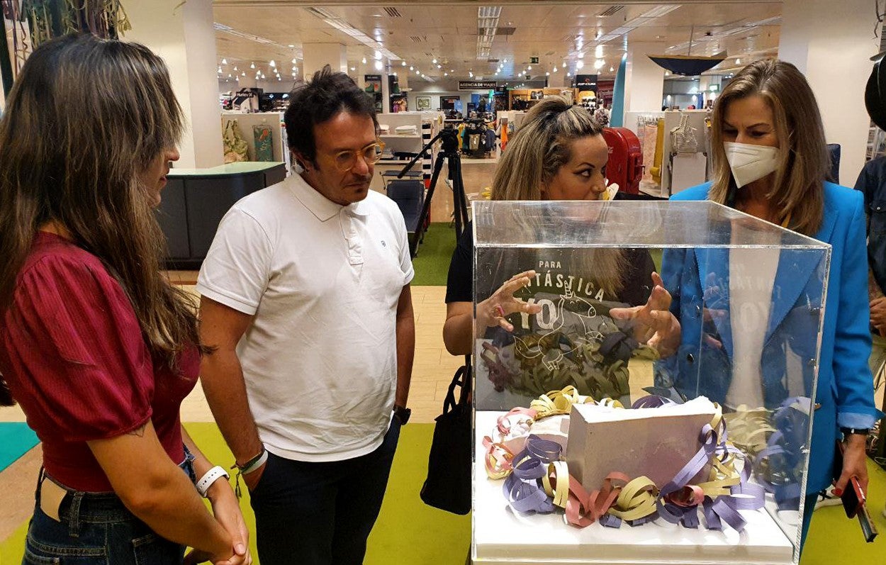 José María González, a Martínez Ares: "Cuando habla un poeta de Cádiz, el alcalde tiene que cerrar la boca" José María González, a Martínez Ares: "Cuando habla un poeta de Cádiz, el alcalde tiene que cerrar la boca"