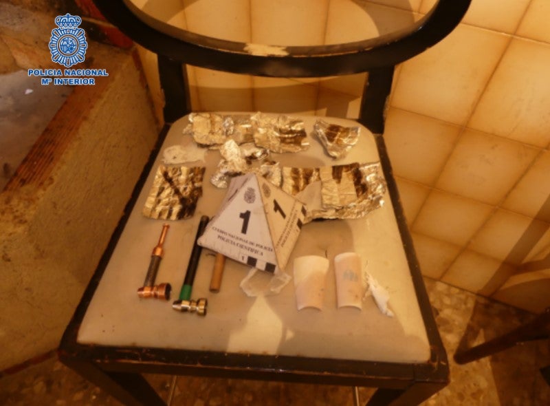 Desmantelan en Puertollano una "narcovivienda" en la que se vendía y consumía cocaína y heroína Desmantelan en Puertollano una "narcovivienda" en la que se vendía y consumía cocaína y heroína