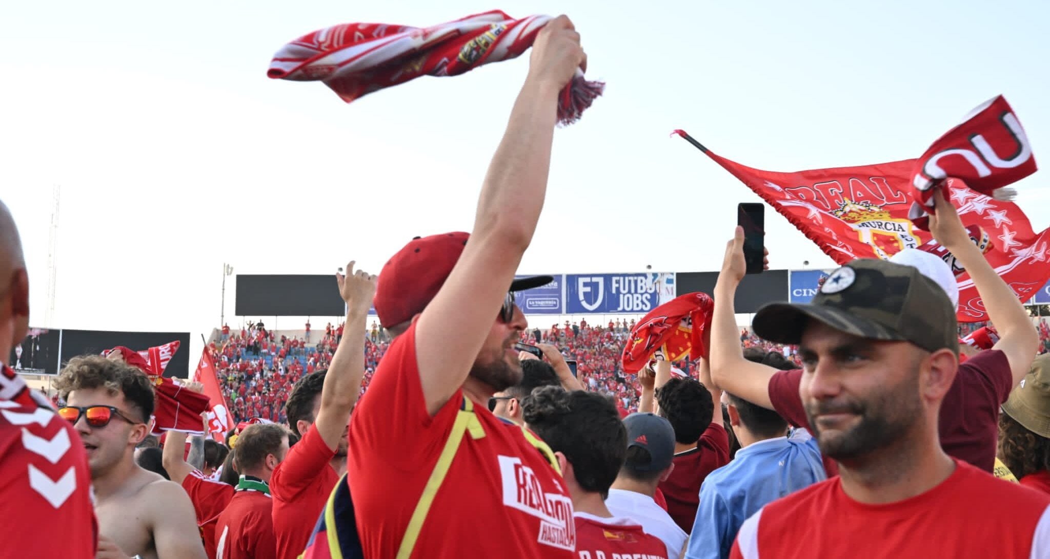 La campaña de abonos en Primera RFEF, a punto de caramelo La campaña de abonos en Primera RFEF, a punto de caramelo