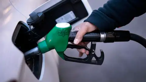 ¿Cuándo termina el descuento de 20 céntimos al precio de la gasolina?
