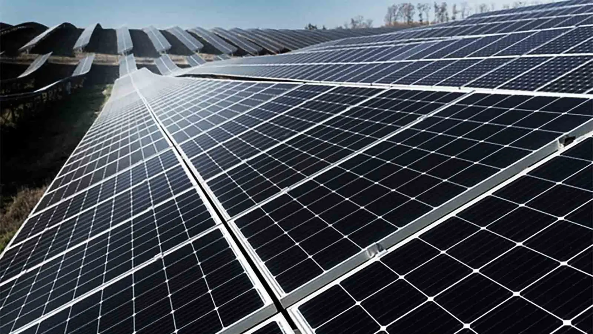 Enertis Applus+ colabora con RWE con servicios de ingeniería de la propiedad para una planta fotovoltaica en Badajoz