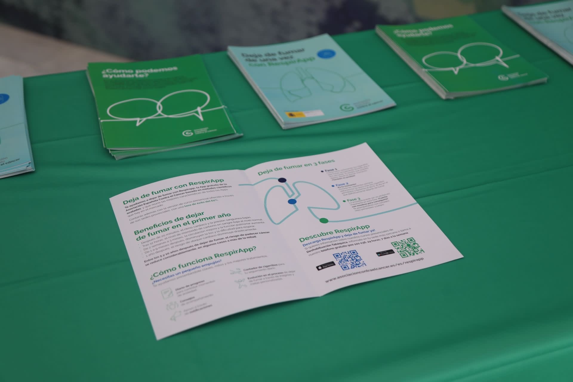 Calle Larios libre de humos es la petición de AECC Calle Larios libre de humos es la petición de AECC