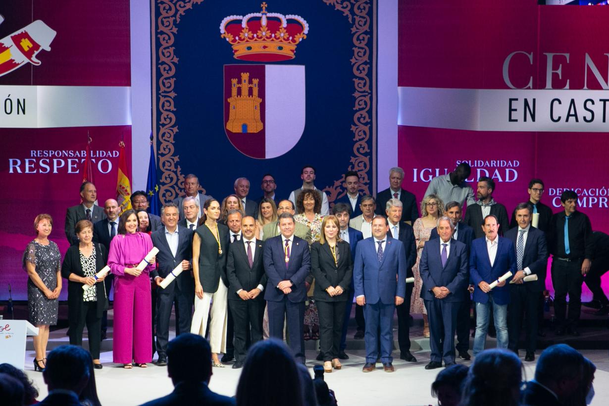 Castilla - La Mancha celebra su día en Puertollano entregando 32 reconocimientos Castilla - La Mancha celebra su día en Puertollano entregando 32 reconocimientos