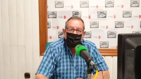 Juan José Guardia Polaino, gran maestre de la Orden Literaria Francisco de Quevedo Juan José Guardia Polaino, gran maestre de la Orden Literaria Francisco de Quevedo