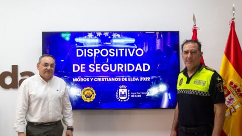 Presentación del dispositivo de seguridad con motivo de las fiestas de Moros y Cristianos de Elda. Presentación del dispositivo de seguridad con motivo de las fiestas de Moros y Cristianos de Elda.