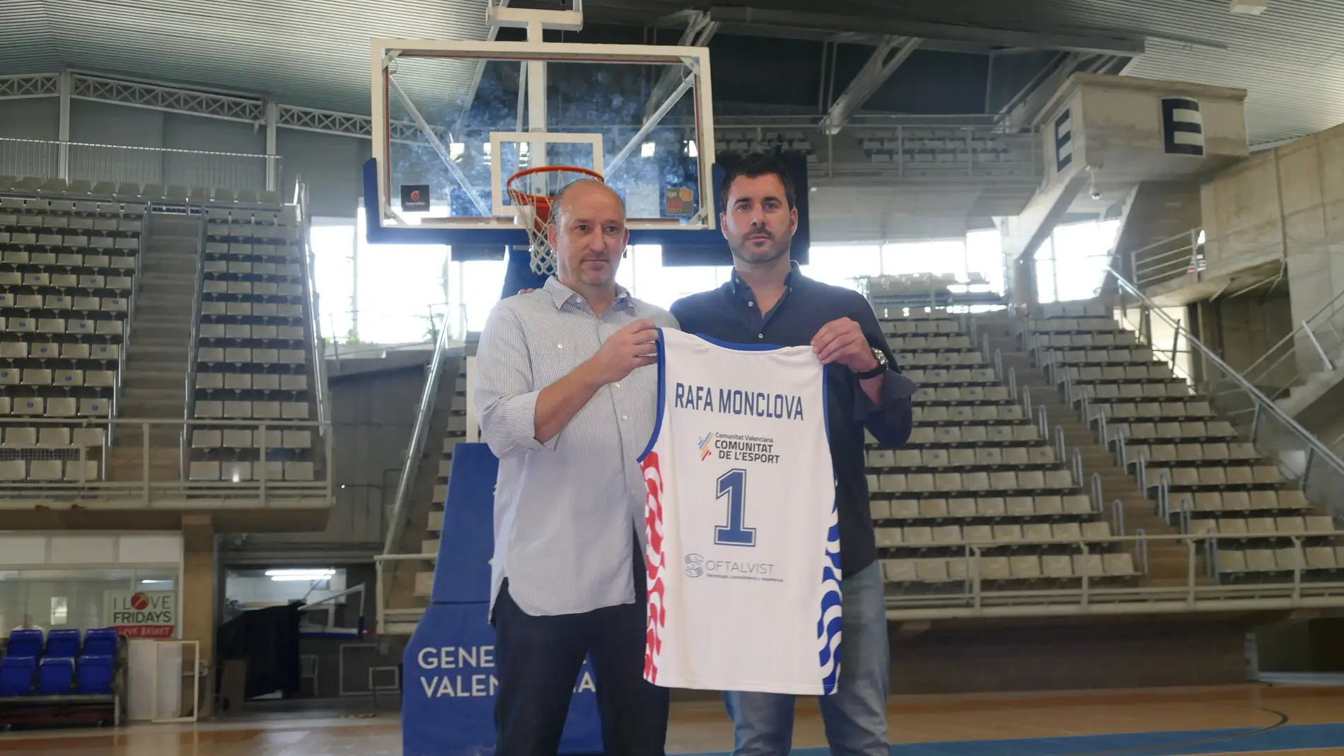 Rafa Monclova y Luis Arbalejo, en la presentación del nuevo técnico.