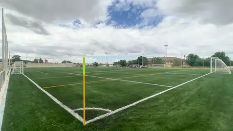 La barriada de San Andrés inaugura un nuevo campo de fútbol artificial