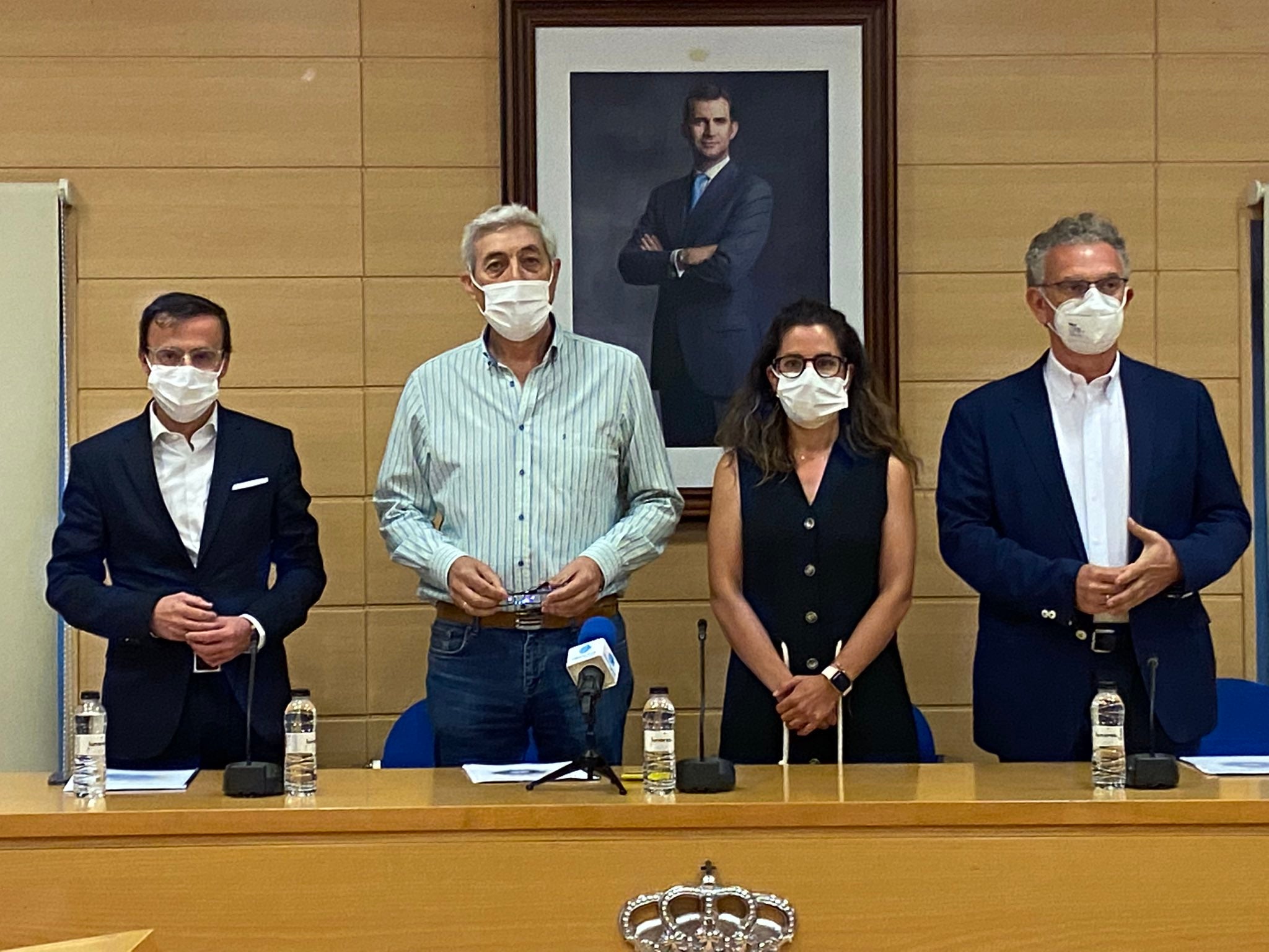 El alcalde de Villanueva de la Serena cree que hay que "familiarizarse" con los nombres propuestos para la futura ciudad El alcalde de Villanueva de la Serena cree que hay que "familiarizarse" con los nombres propuestos para la futura ciudad