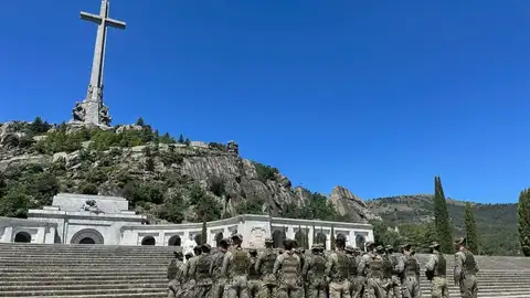 El batallón del Ejército de Tierra que acudió al acto religioso en el Valle de los Caídos