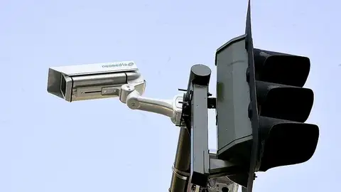 Araújo propón a instalación de cámaras intelixentes para controlar o tráfico