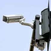Araújo propón a instalación de cámaras intelixentes para controlar o tráfico Araújo propón a instalación de cámaras intelixentes para controlar o tráfico