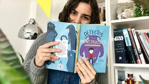 Nuria Diaz, ilustradora do libro "Defectos Monstruosos" Más de Uno Pontevedra