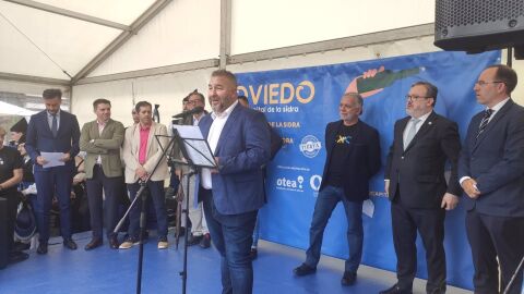 Pedro Caram&eacute;s, interviniendo el D&iacute;a de la Sidra - EUROPA PRESS