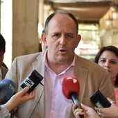 José Luis Aceves Galindo Miembro del Congreso de los Diputados de España José Luis Aceves Galindo Miembro del Congreso de los Diputados de España